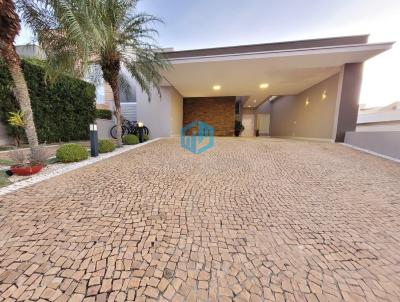 Casa em Condomnio para Venda, em Jaguarina, bairro Condomnio Panini, 3 dormitrios, 4 banheiros, 1 sute, 4 vagas